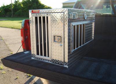 Hunter Series Single Compartment Dog Box - All Season Vents w/o Storage - DOGSWAGI