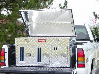 Hunter Series Triple Compartment Dog Box - Standard with Rear Vents w/ Top Storage - DOGSWAGI